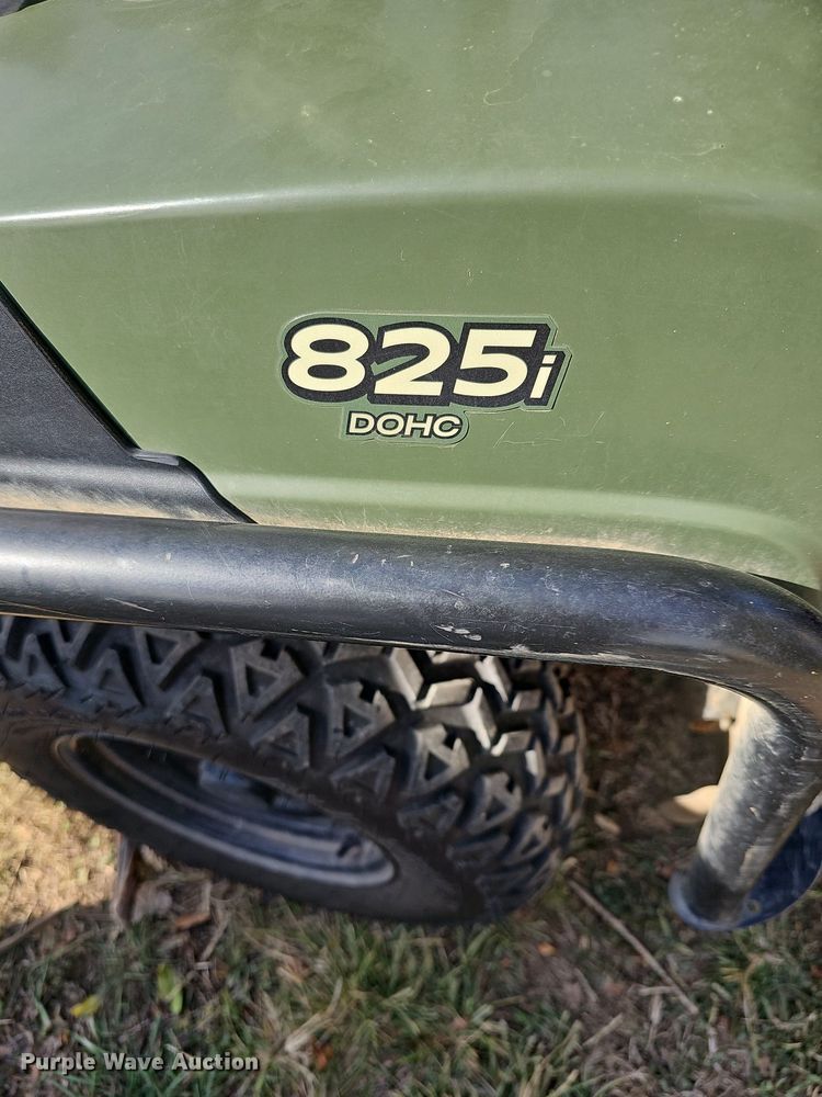 image for item NJ9984 2013 John Deere XUV Gator  utility vehicle