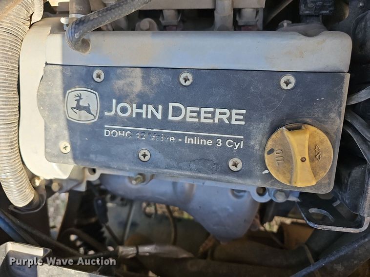 image for item NJ9984 2013 John Deere XUV Gator  utility vehicle