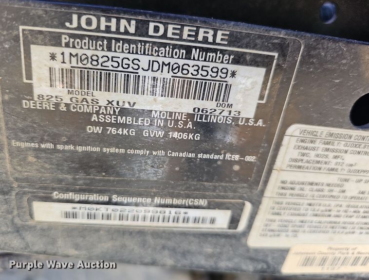 image for item NJ9984 2013 John Deere XUV Gator  utility vehicle