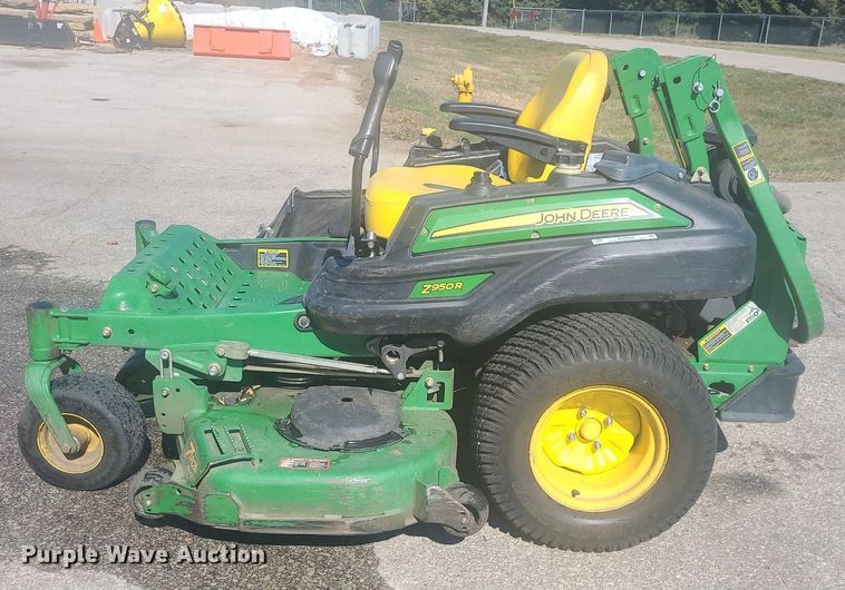 image for item NJ9994 2013 John Deere Z950R  ZTR lawn mower