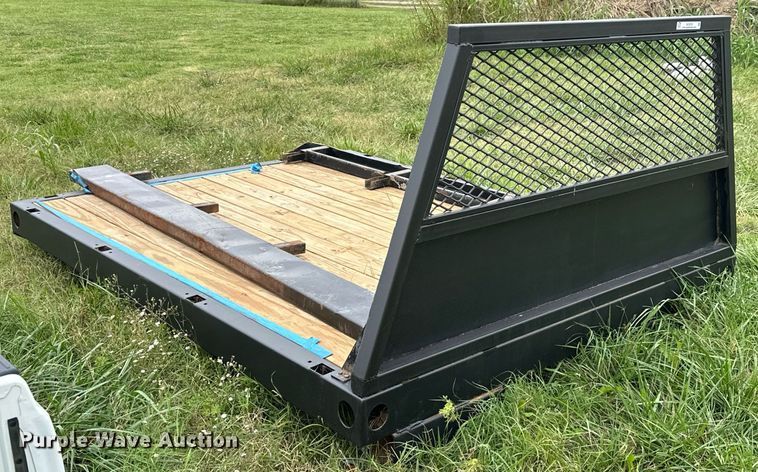 image for item NO9252 8'L x 7'W flatbed