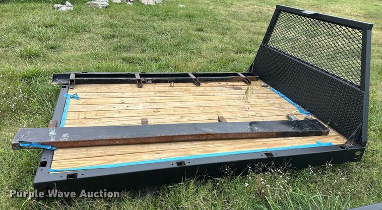 image for item NO9252 8'L x 7'W flatbed