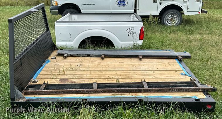 image for item NO9252 8'L x 7'W flatbed