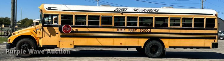 image for item NO9262 2005 Blue Bird Vision  school bus