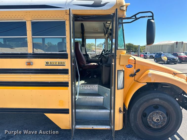 image for item NO9262 2005 Blue Bird Vision  school bus