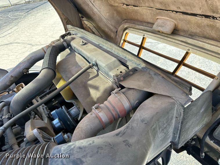 image for item NO9262 2005 Blue Bird Vision  school bus