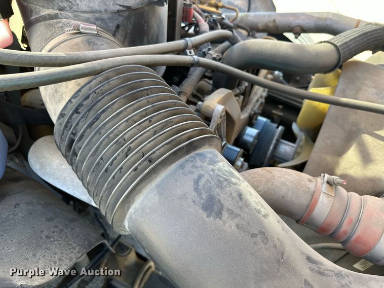 image for item NO9262 2005 Blue Bird Vision  school bus