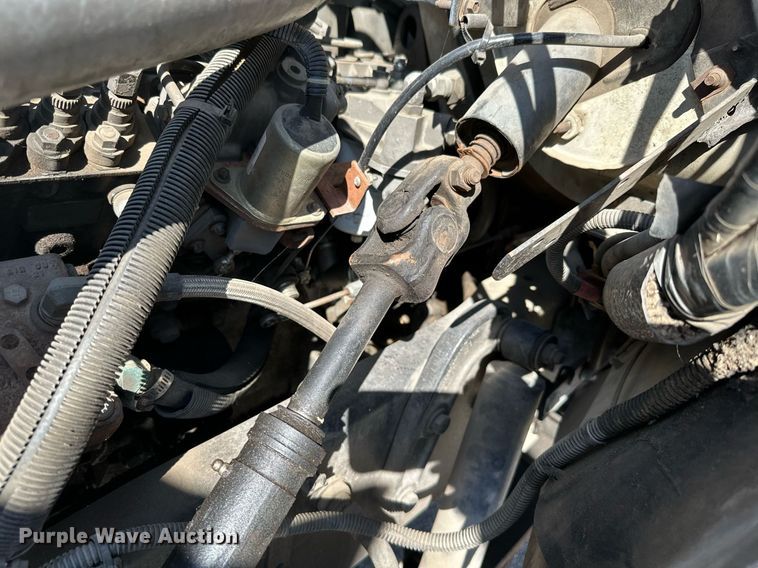 image for item NO9267 1993 Ford F700  bucket truck