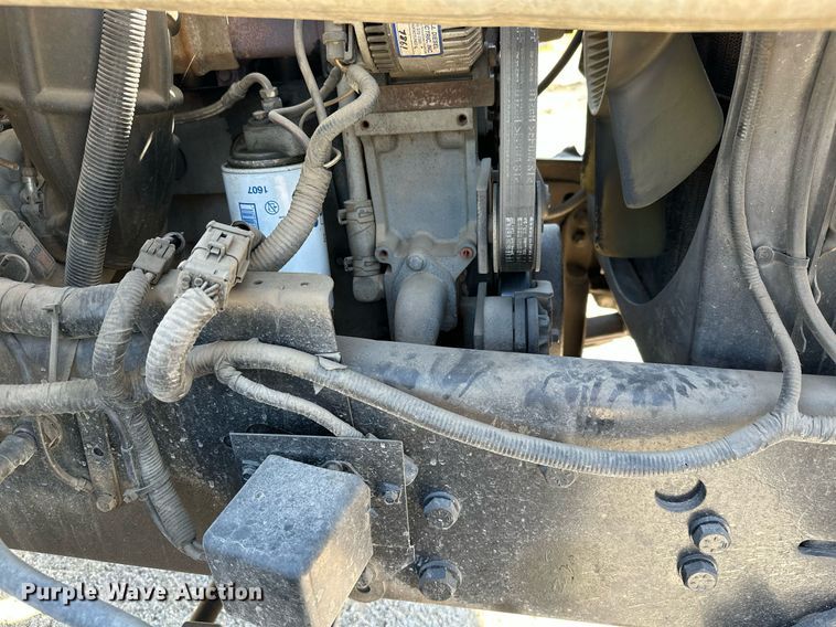image for item NO9267 1993 Ford F700  bucket truck