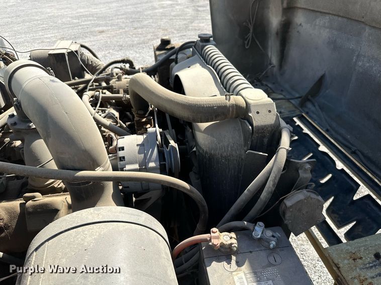 image for item NO9269 1988 Mobil Sweeper  street sweeper truck