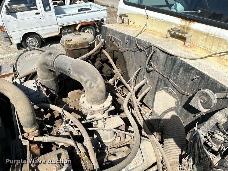 image for item NO9269 1988 Mobil Sweeper  street sweeper truck