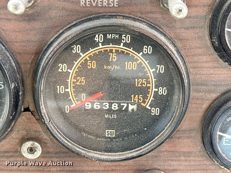 image for item NO9269 1988 Mobil Sweeper  street sweeper truck