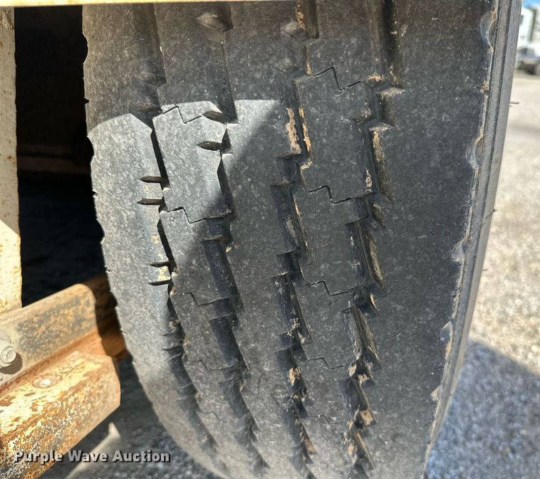 image for item NO9269 1988 Mobil Sweeper  street sweeper truck