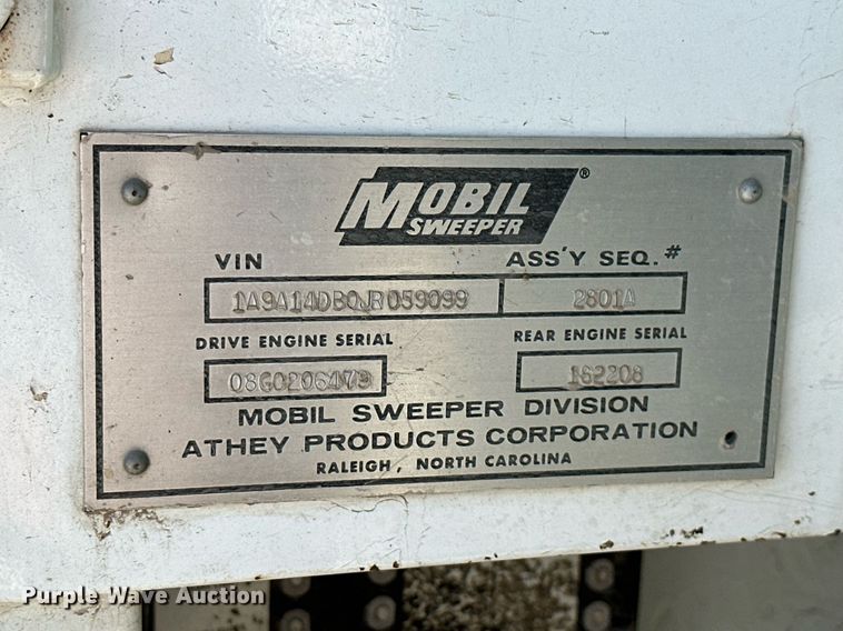 image for item NO9269 1988 Mobil Sweeper  street sweeper truck