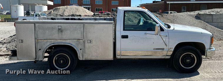 image for item NO9278 1999 Chevrolet C2500  utility bed pickup truck