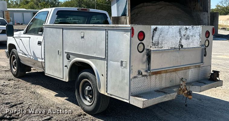 image for item NO9278 1999 Chevrolet C2500  utility bed pickup truck
