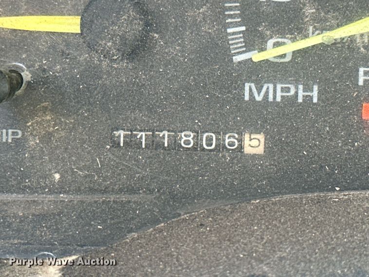 image for item NO9278 1999 Chevrolet C2500  utility bed pickup truck