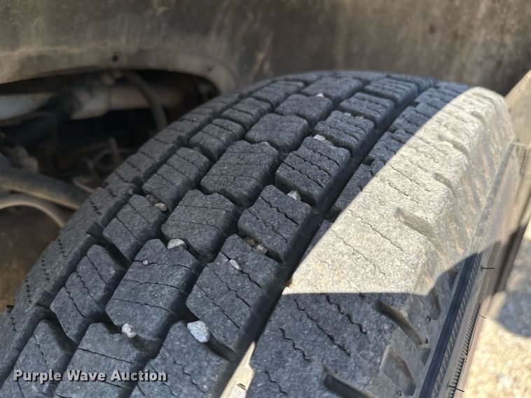 image for item NO9278 1999 Chevrolet C2500  utility bed pickup truck