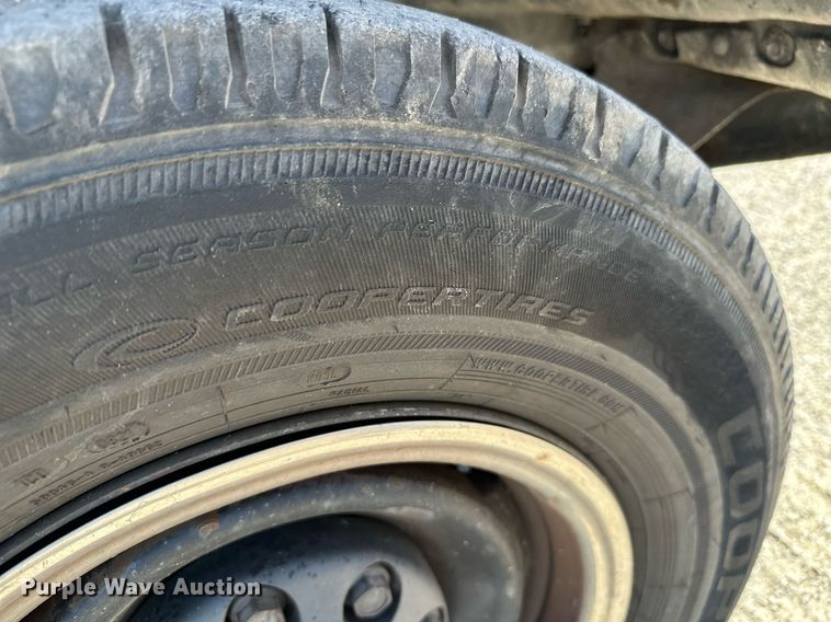 image for item NO9278 1999 Chevrolet C2500  utility bed pickup truck