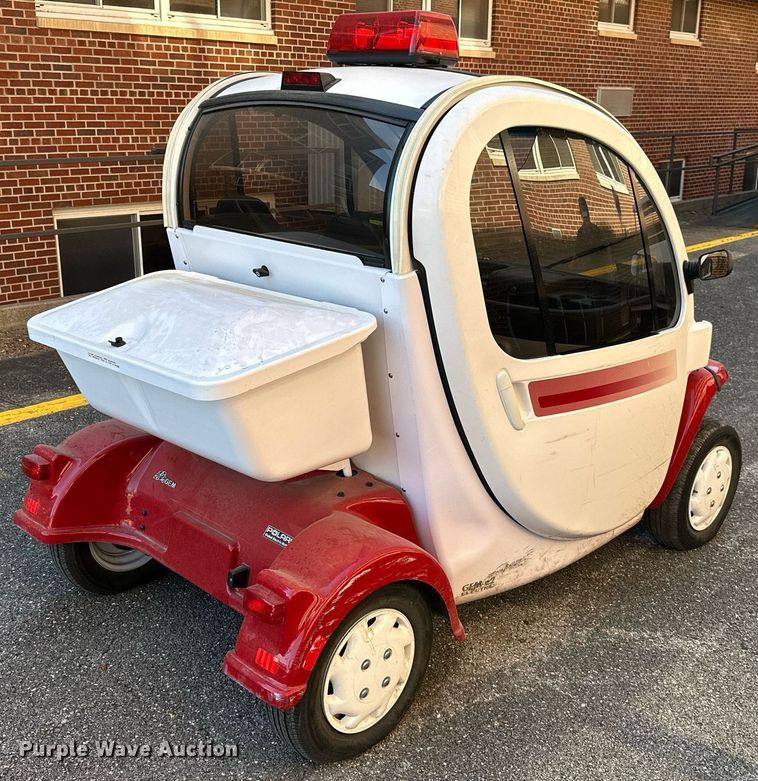 image for item NO9288 2012 Polaris Gem E2  golf cart