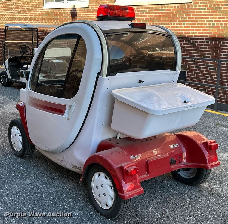 image for item NO9288 2012 Polaris Gem E2  golf cart