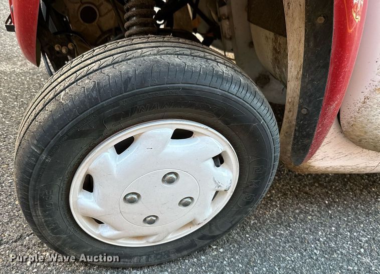 image for item NO9288 2012 Polaris Gem E2  golf cart