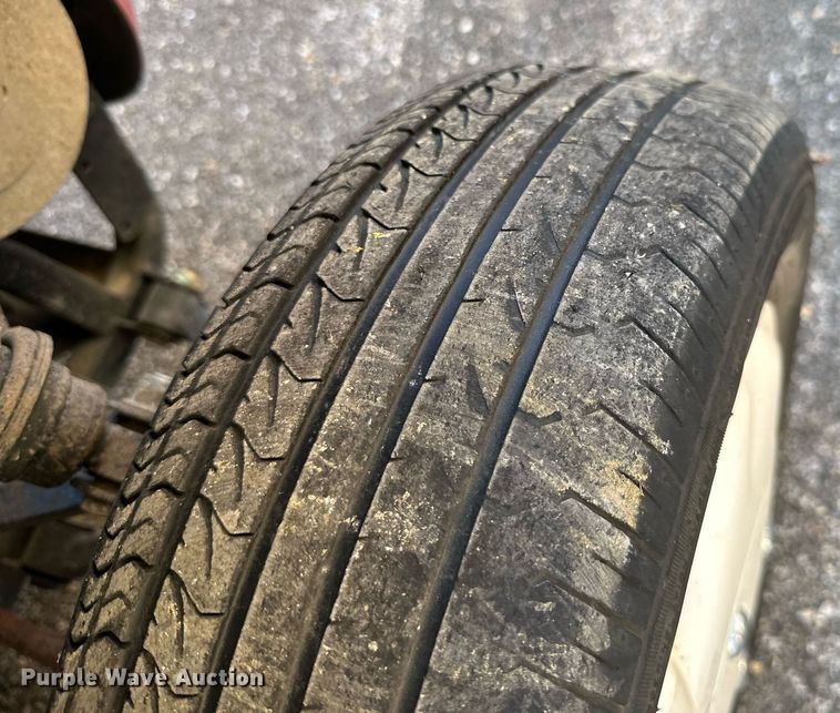 image for item NO9288 2012 Polaris Gem E2  golf cart