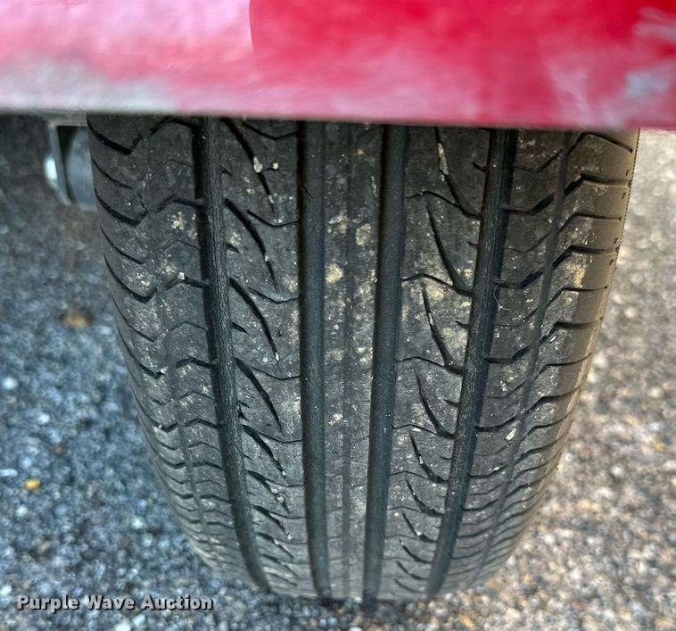 image for item NO9288 2012 Polaris Gem E2  golf cart