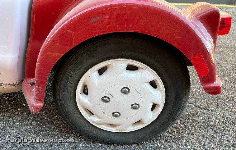 image for item NO9288 2012 Polaris Gem E2  golf cart