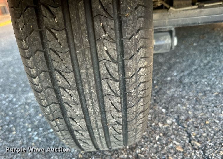 image for item NO9288 2012 Polaris Gem E2  golf cart