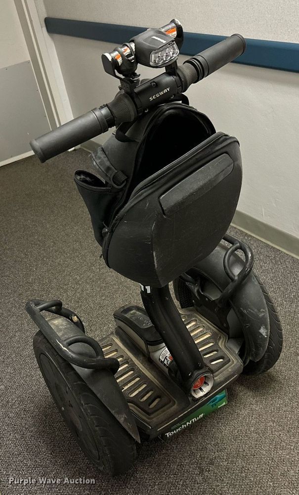 image for item NO9289 Segway PT i2