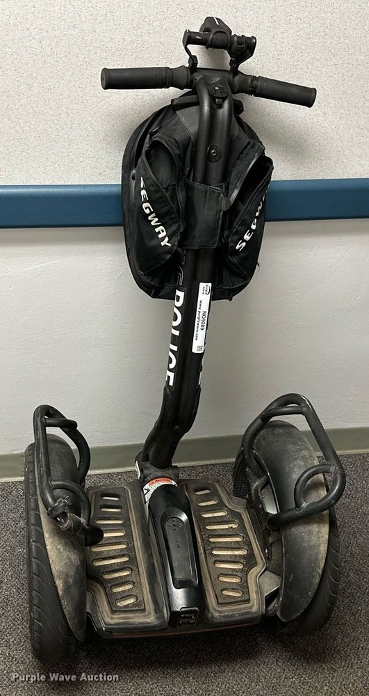 image for item NO9289 Segway PT i2