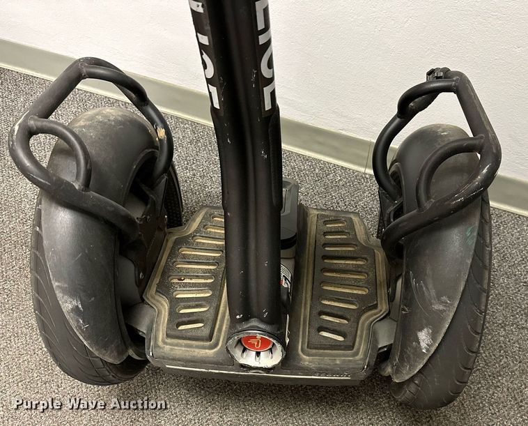 image for item NO9289 Segway PT i2