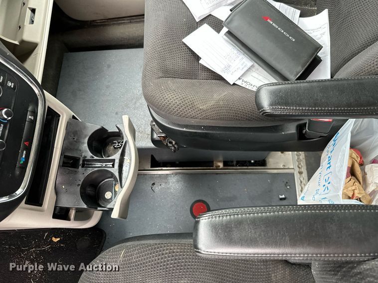 image for item NO9323 2018 Dodge Grand Caravan