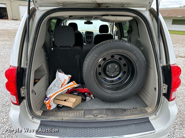 image for item NO9323 2018 Dodge Grand Caravan