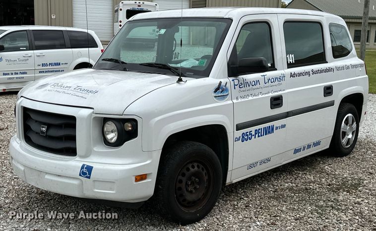 image for item NO9324 2012 VPG MV-1  handicap accessible van