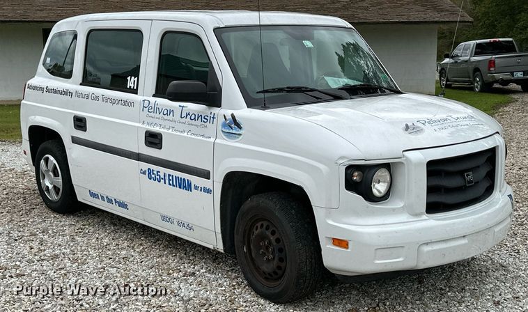 image for item NO9324 2012 VPG MV-1  handicap accessible van