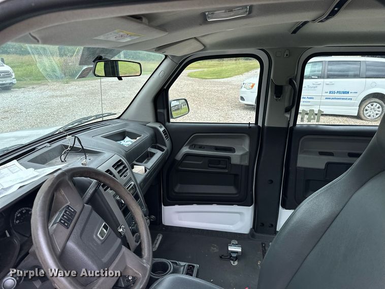 image for item NO9324 2012 VPG MV-1  handicap accessible van