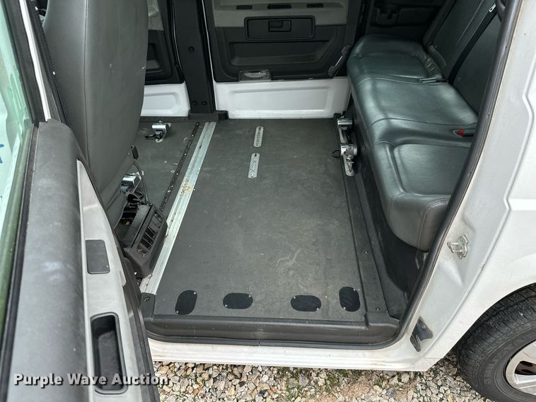 image for item NO9324 2012 VPG MV-1  handicap accessible van