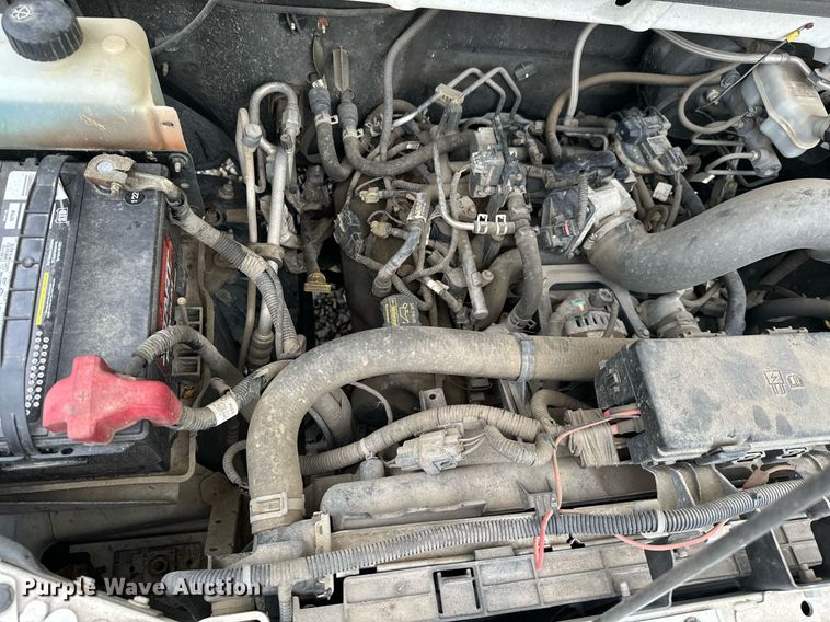 image for item NO9324 2012 VPG MV-1  handicap accessible van