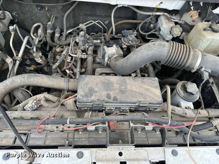 image for item NO9324 2012 VPG MV-1  handicap accessible van