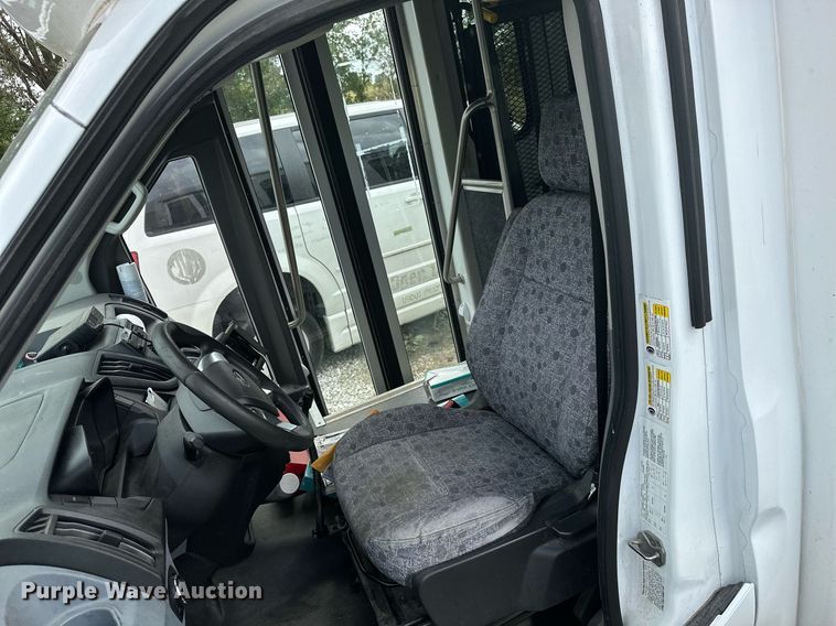 image for item NO9326 2018 Ford Transit T350HD  shuttle bus