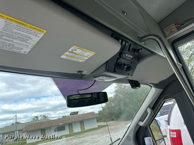 image for item NO9326 2018 Ford Transit T350HD  shuttle bus