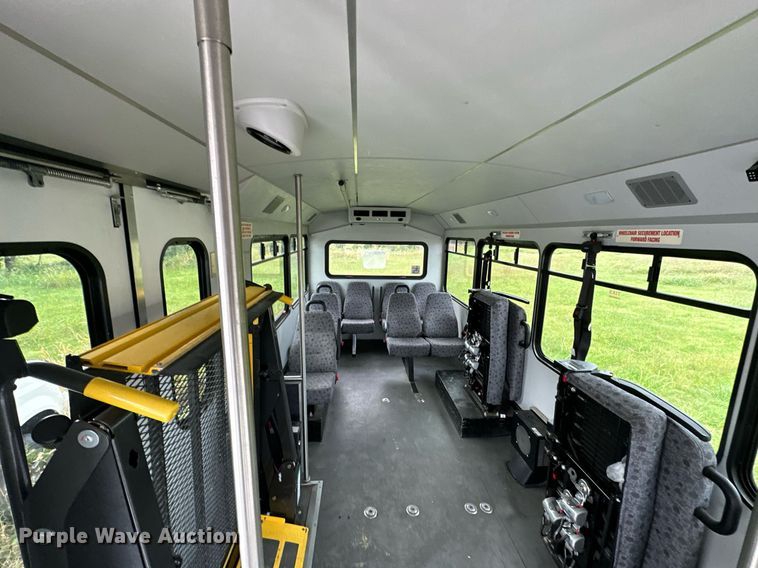 image for item NO9326 2018 Ford Transit T350HD  shuttle bus