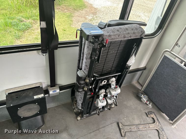 image for item NO9326 2018 Ford Transit T350HD  shuttle bus