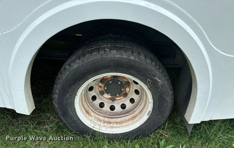 image for item NO9326 2018 Ford Transit T350HD  shuttle bus