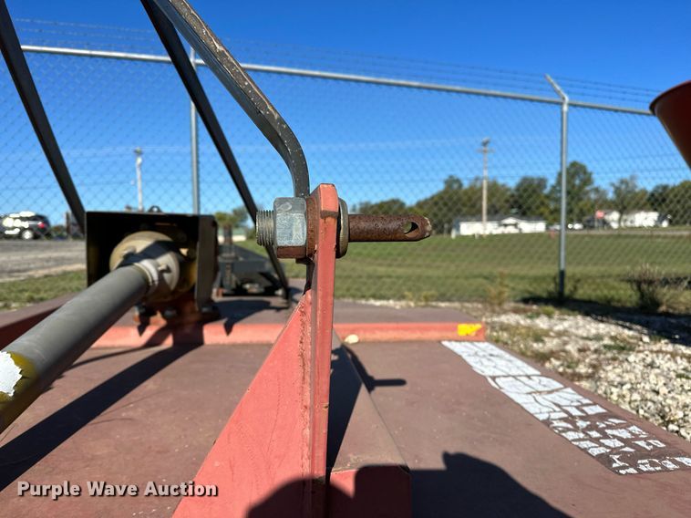 image for item NQ9424 Bush Hog 286  rotary mower