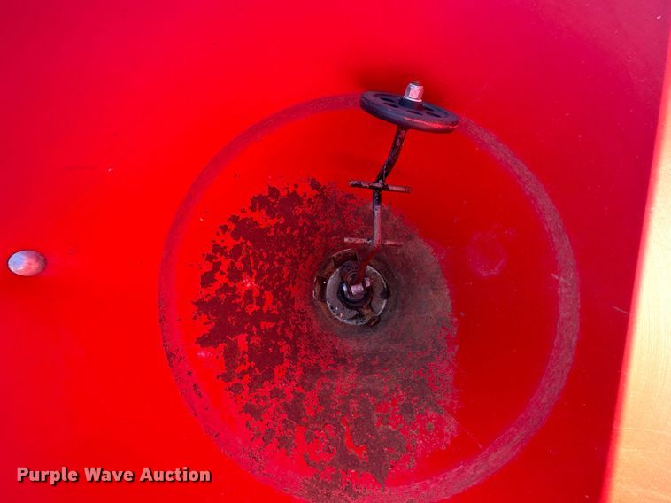 image for item NQ9425 Cosmo 500  spreader