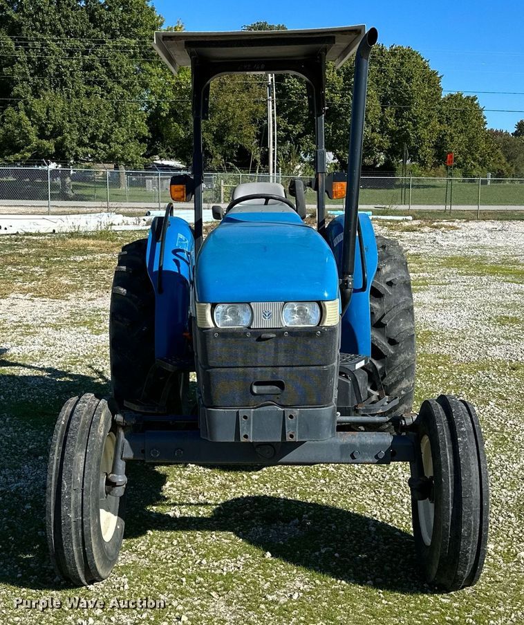 image for item NQ9426 2000 New Holland TN65  tractor