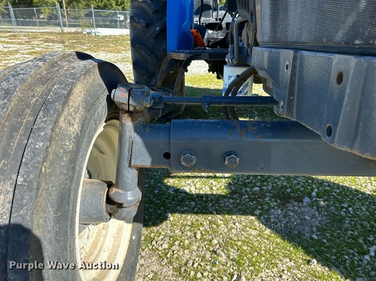 image for item NQ9426 2000 New Holland TN65  tractor